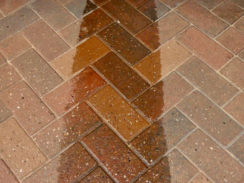 Wet look block paving